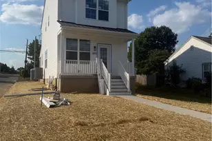 3821 Broadway Blvd, Allentown City, PA 18104 - Photo 2