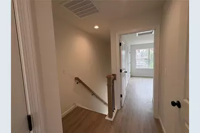 3821 Broadway, South Whitehall Township, PA 18104 - Photo 18
