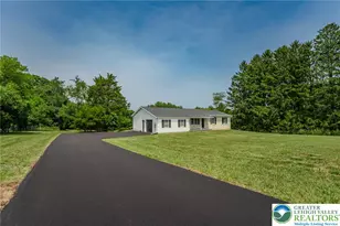 1401 Flint Hill Rd, Upper Saucon Township, PA 18036 - Photo 36