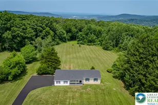 1401 Flint Hill Rd, Upper Saucon Township, PA 18036 - Photo 48