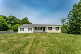 1401 Flint Hill Rd, Upper Saucon Township, PA 18036 - Photo 2