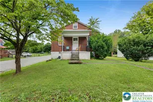1901 Willow Park Rd, Bethlehem Township, PA 18020 - Photo 2