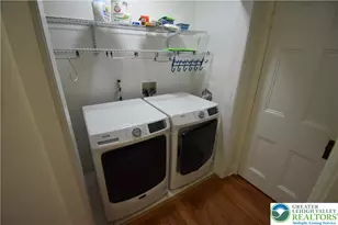 217 Spring Garden St, Easton, PA 18042 - Photo 8