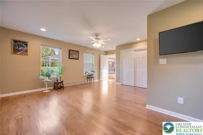 247 Springfield Drive, Washington Twp, PA 18013 - Photo 10