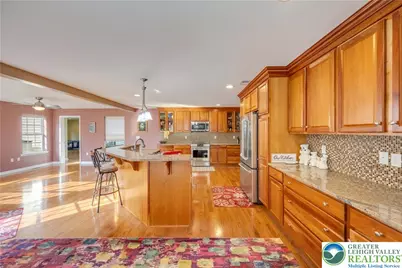 247 Springfield Drive, Washington Twp, PA 18013 - Photo 6