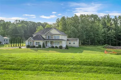 247 Springfield Drive, Washington Twp, PA 18013 - Photo 2
