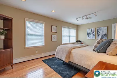 6301 Oakwood Circle, Upper Saucon Township, PA 18036 - Photo 28