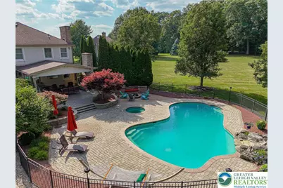 6301 Oakwood Circle, Upper Saucon Township, PA 18036 - Photo 44