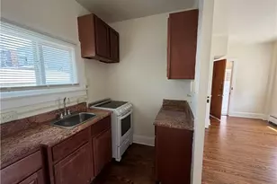 214 Saint Cloud St, Allentown City, PA 18104 - Photo 4