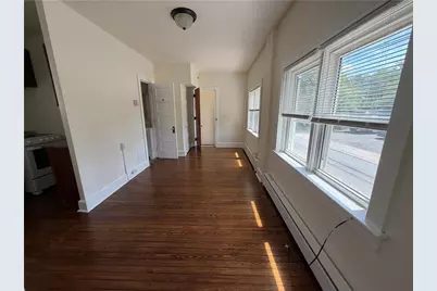 214 Saint Cloud Street #4, Allentown City, PA 18104 - Photo 2