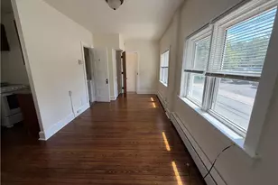 214 Saint Cloud St, Allentown City, PA 18104 - Photo 2