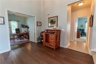 47 Edinburgh Dr, Easton, PA 18045 - Photo 6