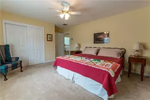 47 Edinburgh Dr, Easton, PA 18045 - Photo 36