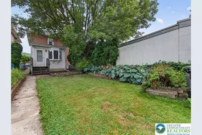 121 E Elm Street, Emmaus Boro, PA 18049 - Photo 28