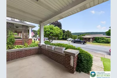 121 E Elm Street, Emmaus Boro, PA 18049 - Photo 6