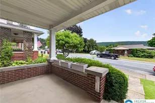 121 E Elm St, Emmaus Boro, PA 18049 - Photo 6