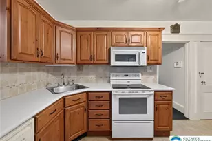 121 E Elm St, Emmaus Boro, PA 18049 - Photo 14