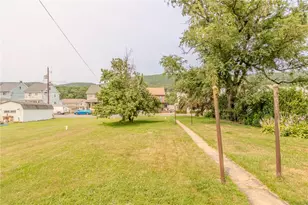 146 Coal St, Nesquehoning Boro, PA 18240 - Photo 10