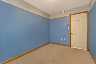 2275 Irma Dr, Allentown City, PA 18109 - Photo 8