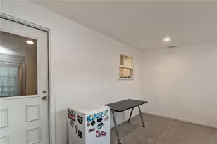 2275 Irma Dr, Allentown City, PA 18109 - Photo 30