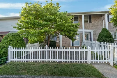 2275 Irma Drive, Allentown City, PA 18109 - Photo 2