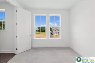 5773 Lawrence St, East Allen Township, PA 18017 - Photo 6