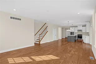 5199 Surrey Ct, Lower Macungie Township, PA 18104 - Photo 18