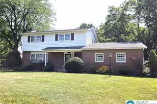 2145 Mark Twain Cir, Hanover Twp, PA 18017 - Photo 2