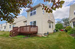 323 Surrey Pl, Macungie Boro, PA 18062 - Photo 28