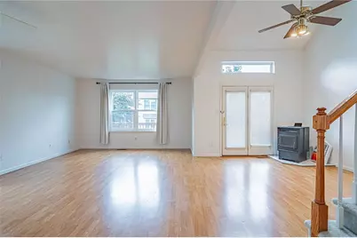 323 Surrey Place, Macungie Boro, PA 18062 - Photo 8