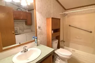 360 Delaware Dr, Easton, PA 18042 - Photo 8