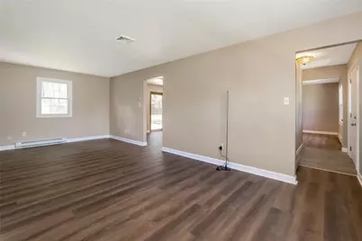 1105 Brentwood Avenue, Bethlehem City, PA 18017 - Photo 8