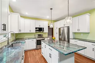 111 Manor Dr, Montgomery Township, PA 19446 - Photo 6