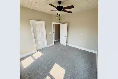 718 Linden Street #2nd Floor, Bethlehem City, PA 18018 - Photo 4