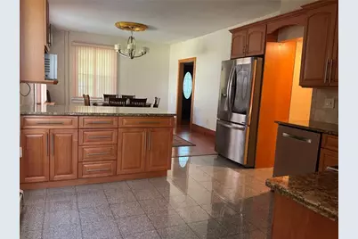 26 Center Ave, Mount Pocono, PA 18344 - Photo 10