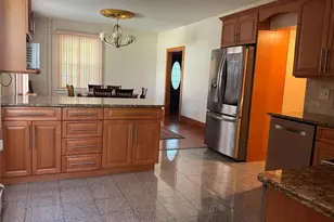 26 Center Ave, Mount Pocono, PA 18344 - Photo 10