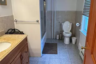 26 Center Ave, Mount Pocono, PA 18344 - Photo 24