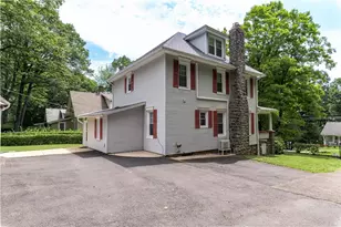 26 Center Ave, Mount Pocono, PA 18344 - Photo 36