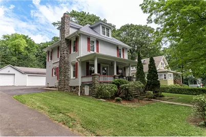 26 Center Ave, Mount Pocono, PA 18344 - Photo 2