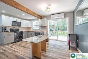 3279 Beech Ridge Dr, Tobyhanna Twp, PA 18346 - Photo 6