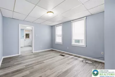 223 W High Street, Nesquehoning, PA 18240 - Photo 12