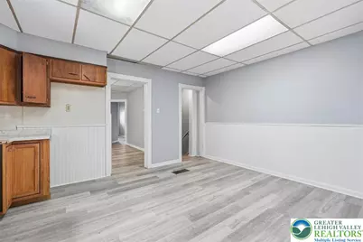 223 W High Street, Nesquehoning, PA 18240 - Photo 8