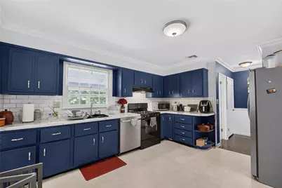 1527 Bayberry Lane, Bethlehem City, PA 18018 - Photo 14