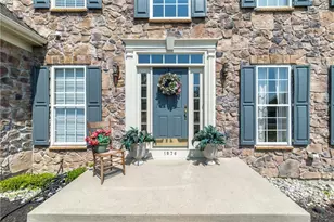 1876 Sycamore Dr, Milford Twp, PA 18951 - Photo 4