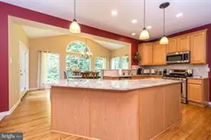 1876 Sycamore Dr, Milford Twp, PA 18951 - Photo 22