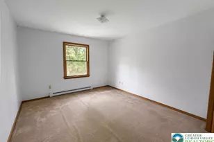 1111 Red Fox Ct, Polk Twp, PA 18333 - Photo 6
