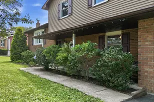 544 Maple St, Pottsville, PA 17901 - Photo 2