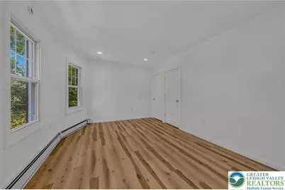 114 E High Street, Nazareth Boro, PA 18064 - Photo 40