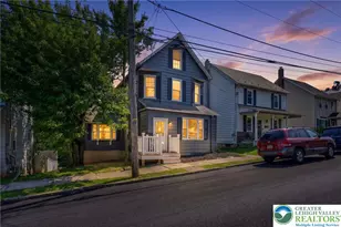 114 E High St, Nazareth Boro, PA 18064 - Photo 4