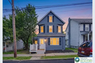 114 E High Street, Nazareth Boro, PA 18064 - Photo 2